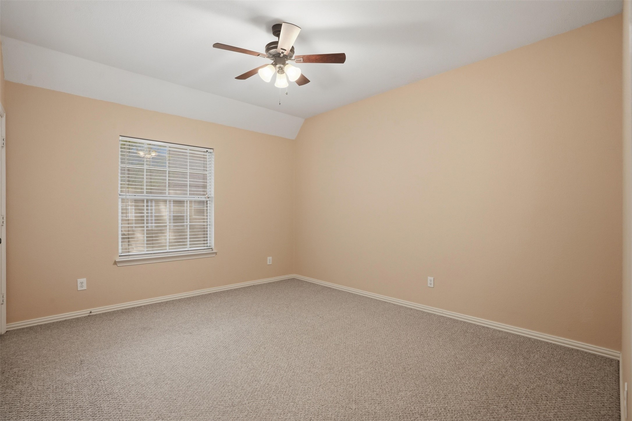 6613 Barclay Lane Garland TX 75044