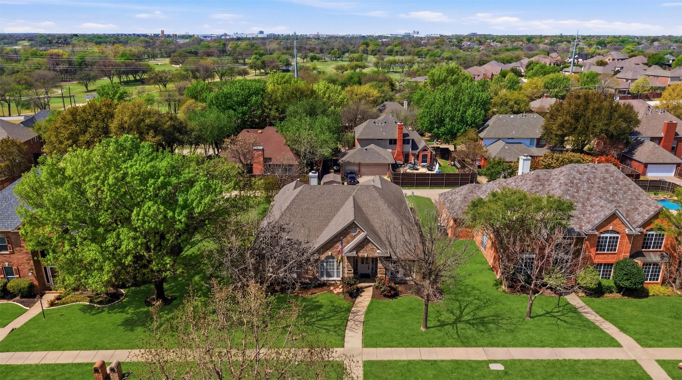 6613 Barclay Lane Garland TX 75044
