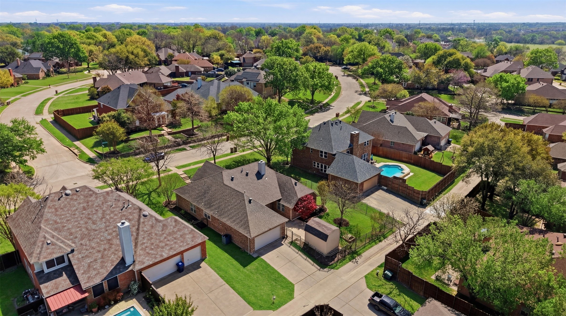 6613 Barclay Lane Garland TX 75044