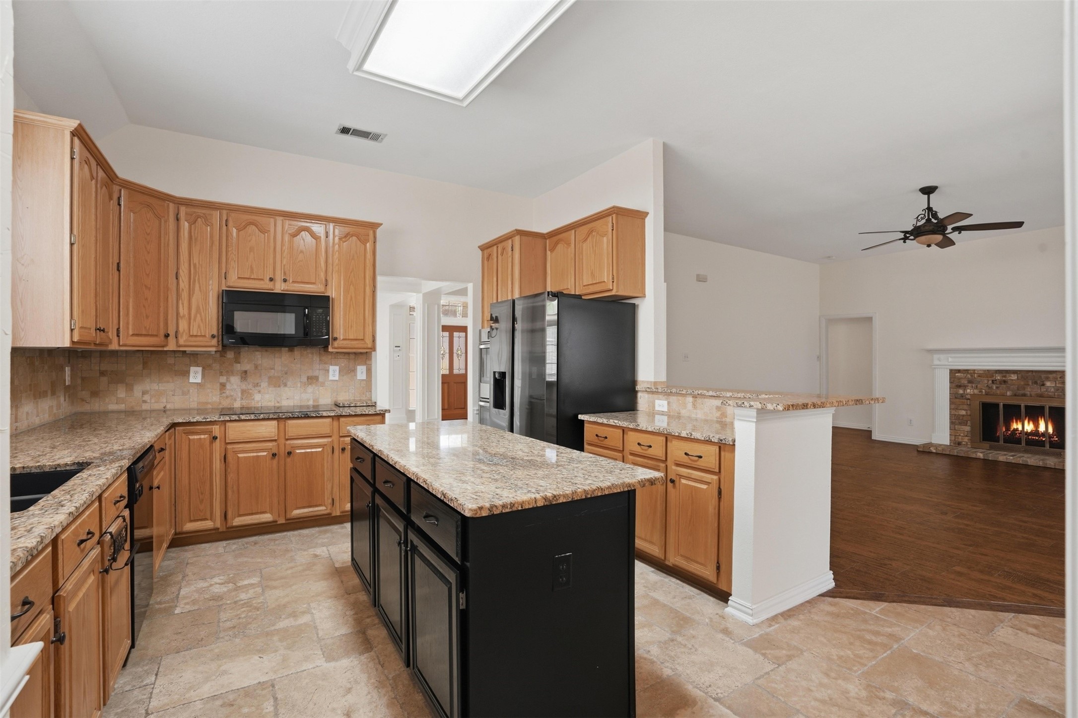 6613 Barclay Lane Garland TX 75044