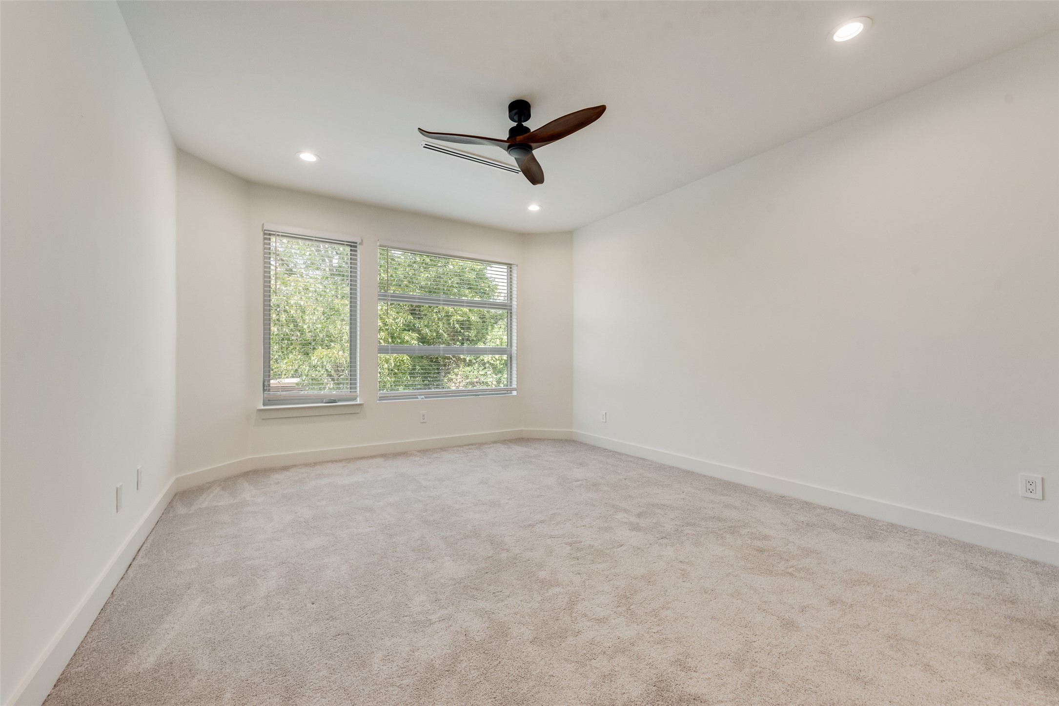 6411 Royal Lane Dallas TX 75230
