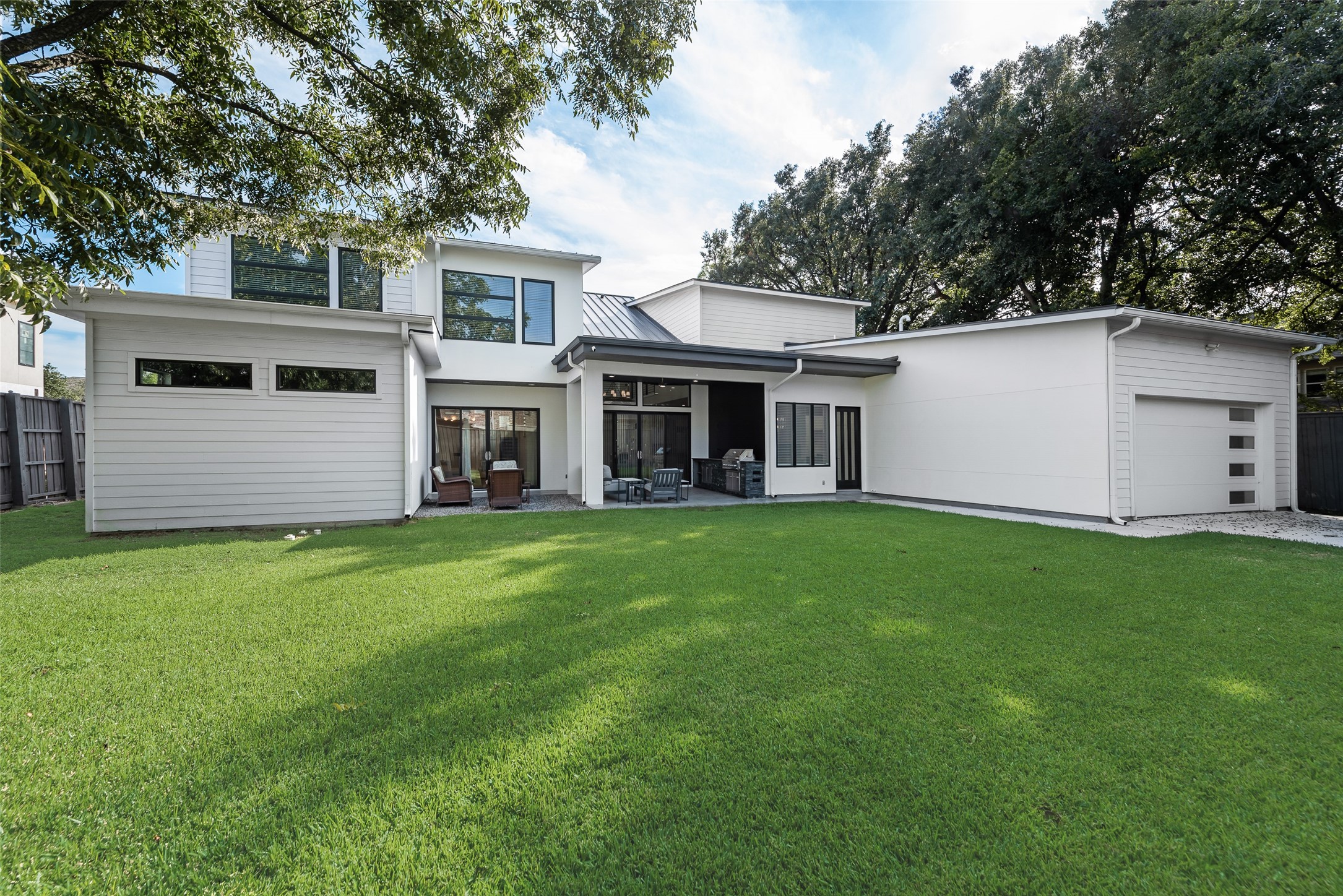 6411 Royal Lane Dallas TX 75230