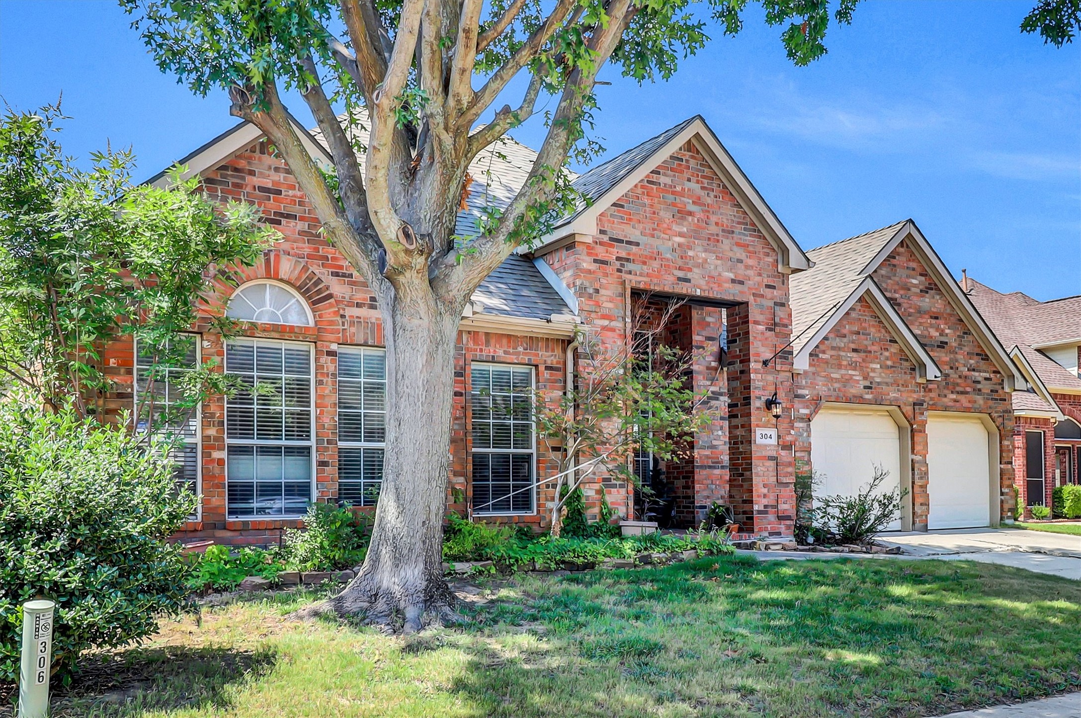 304 Sparrow Hawk Mckinney TX 75072