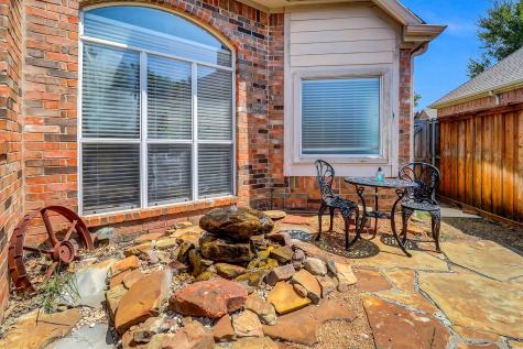 304 Sparrow Hawk Mckinney TX 75072
