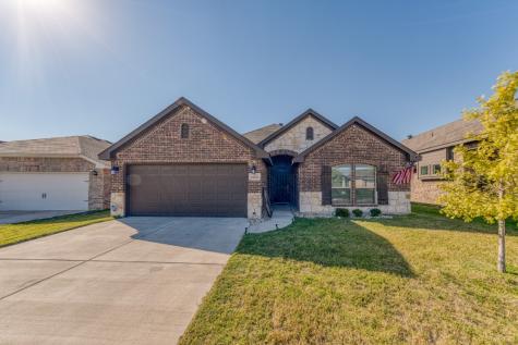 2564 Hadley Street Weatherford TX 76087