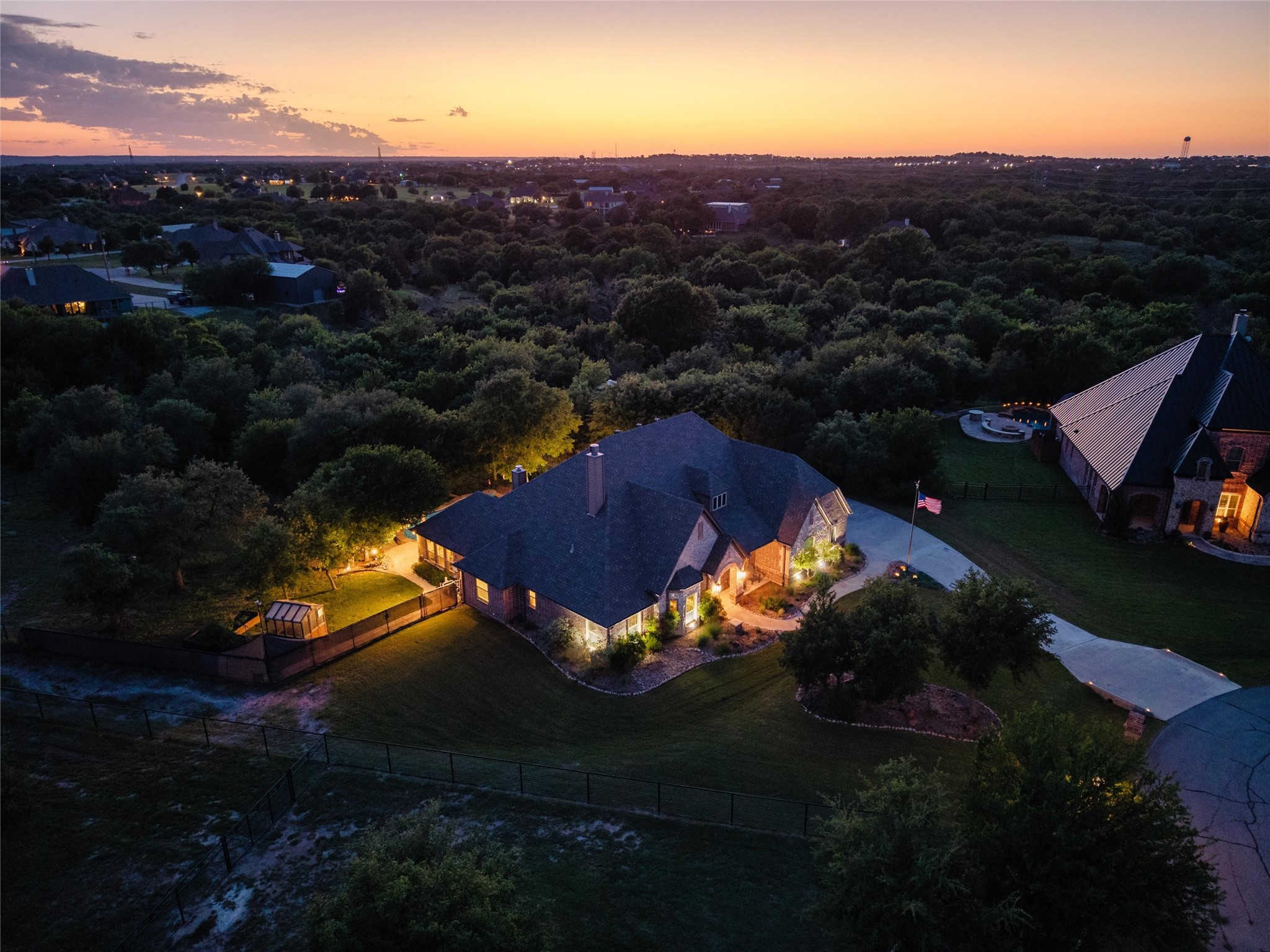 119 Rasha Drive Azle TX 76020