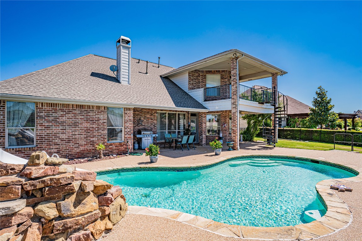 1119 Cliff Swallow Drive Granbury TX 76048