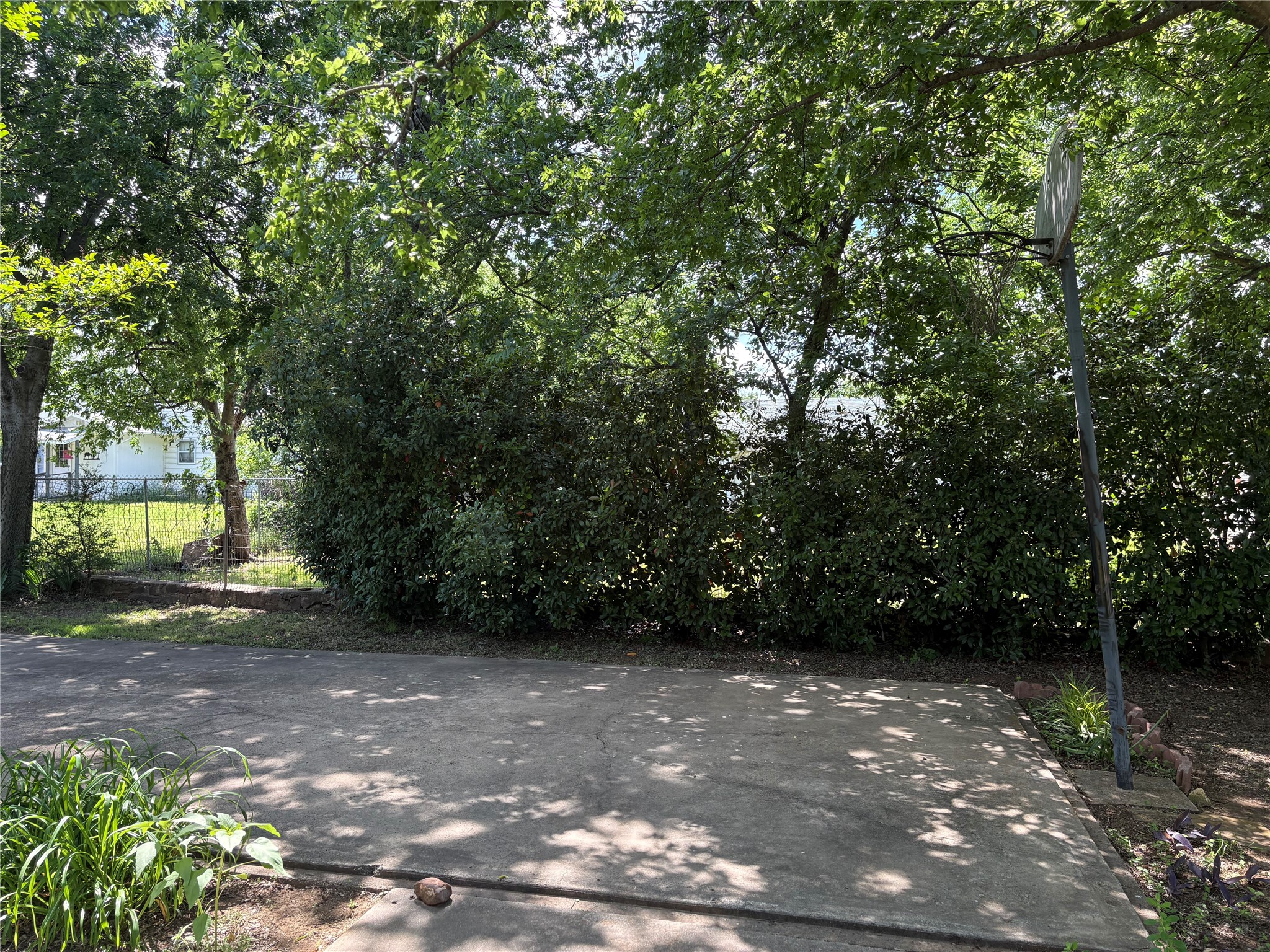 919 W. College Highway Jacksboro TX 76458