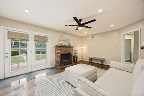 707 S Weatherred Drive Richardson TX 75080