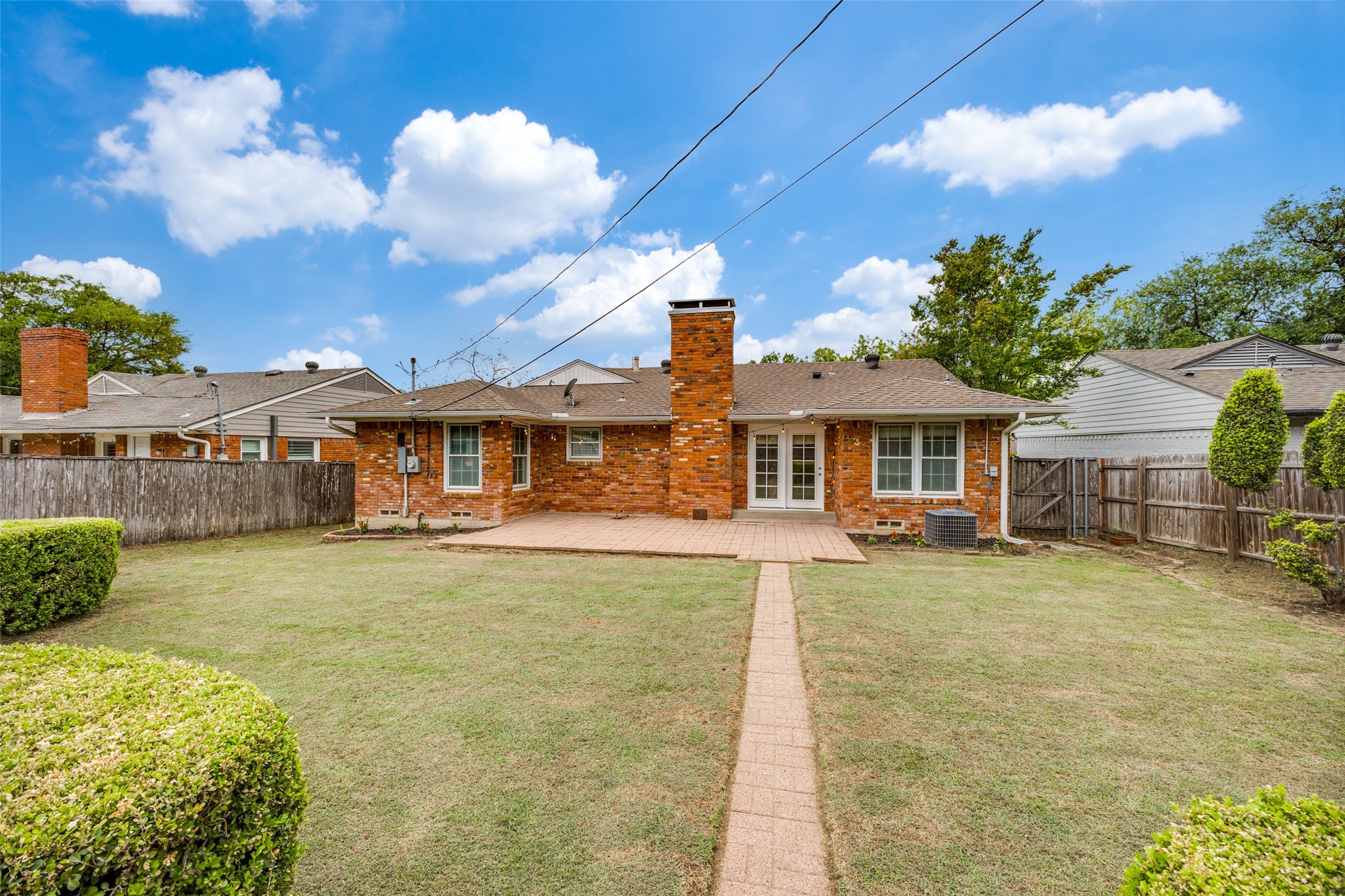 707 S Weatherred Drive Richardson TX 75080