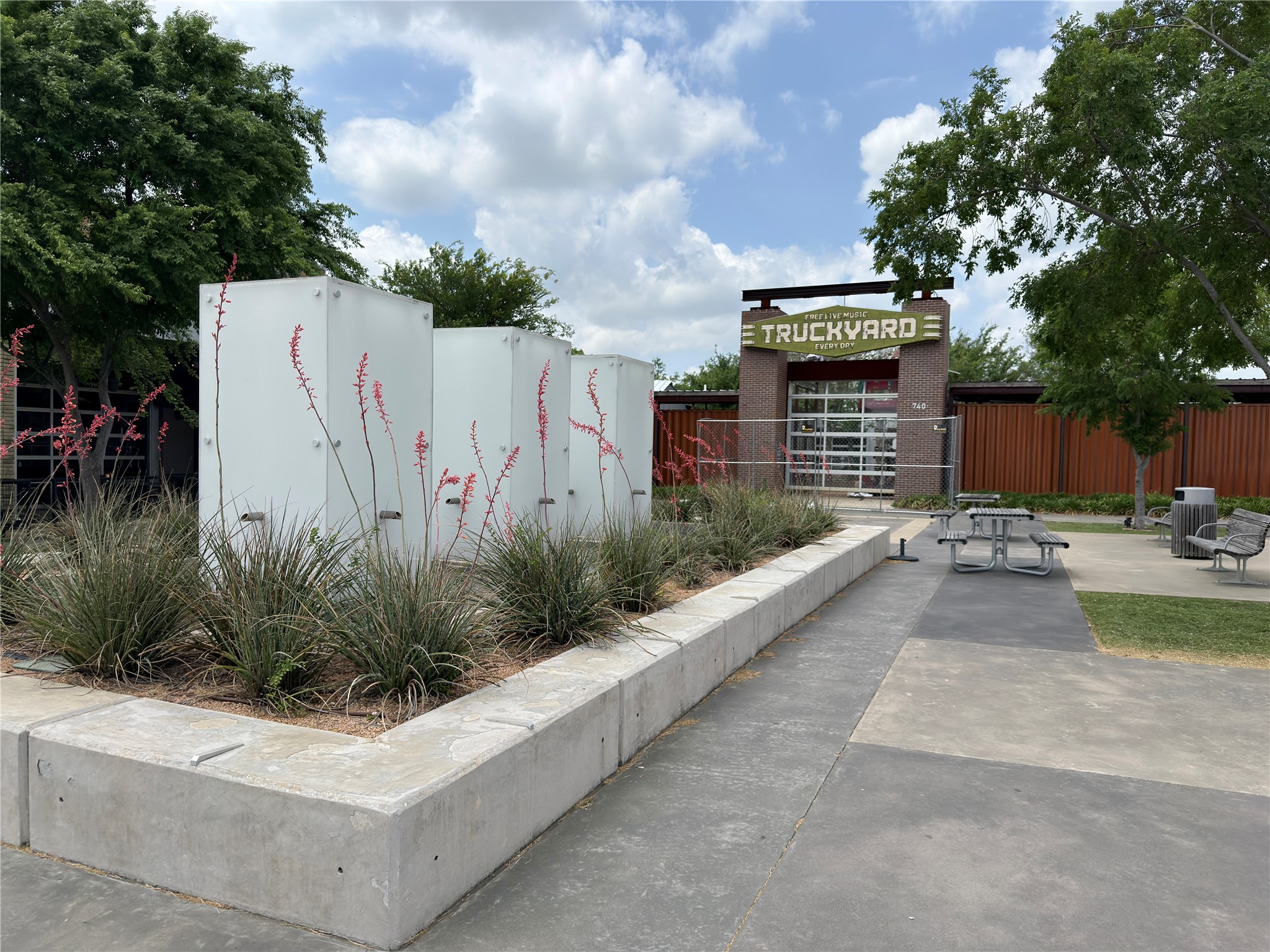 707 S Weatherred Drive Richardson TX 75080
