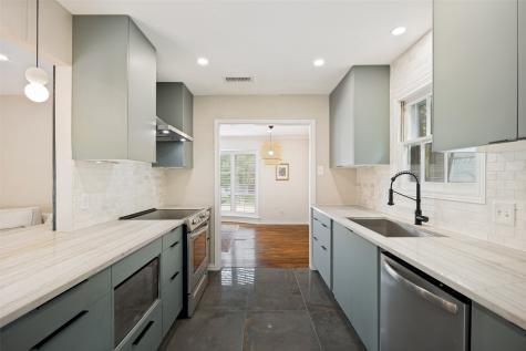 707 S Weatherred Drive Richardson TX 75080