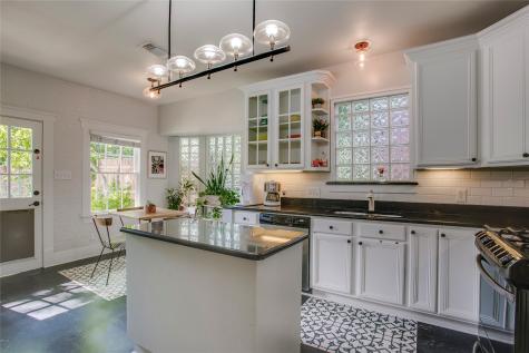 311 N Windomere Avenue Dallas TX 75208