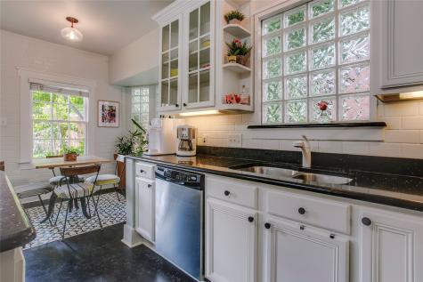 311 N Windomere Avenue Dallas TX 75208