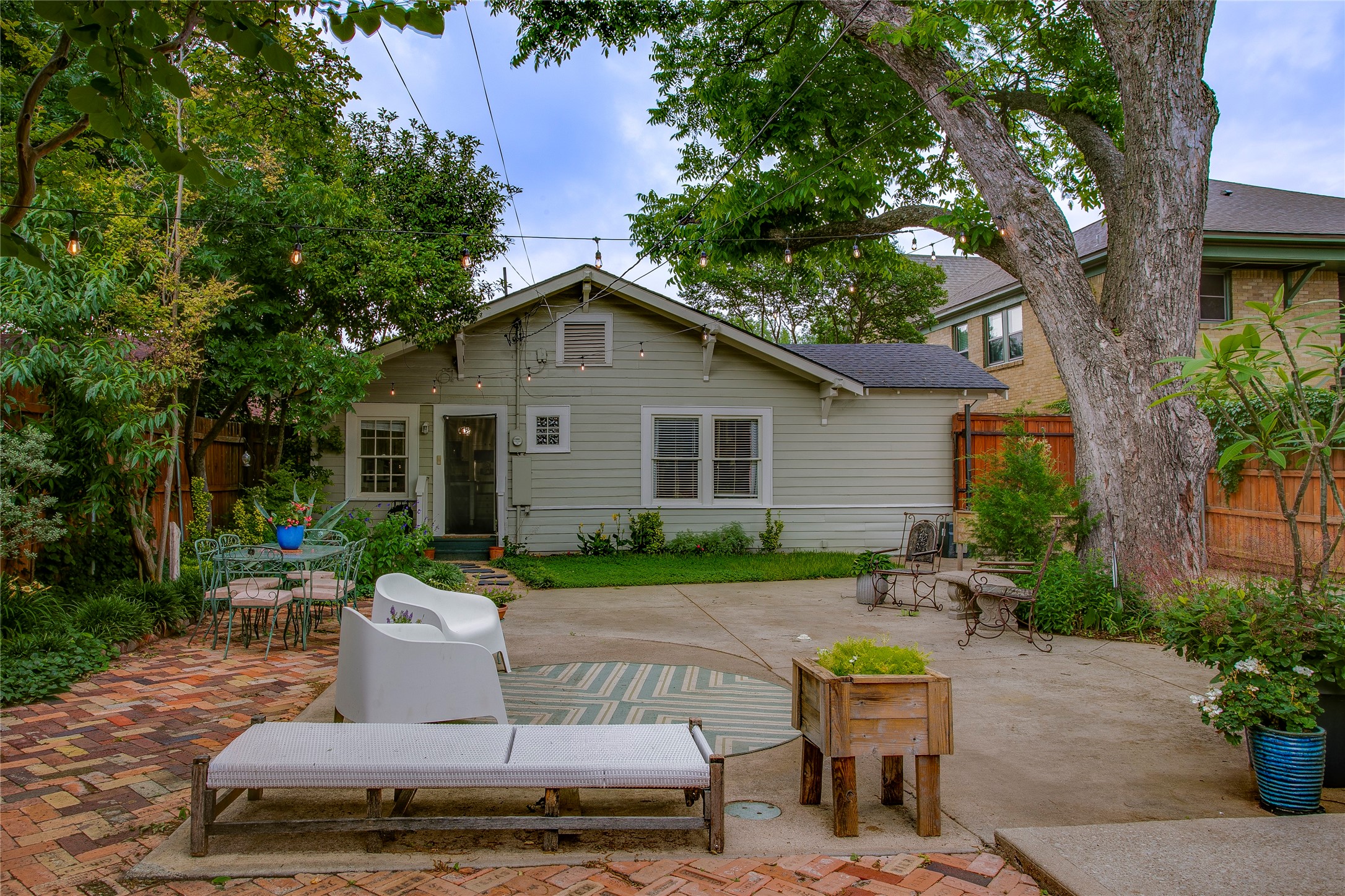 311 N Windomere Avenue Dallas TX 75208