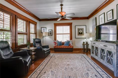 311 N Windomere Avenue Dallas TX 75208