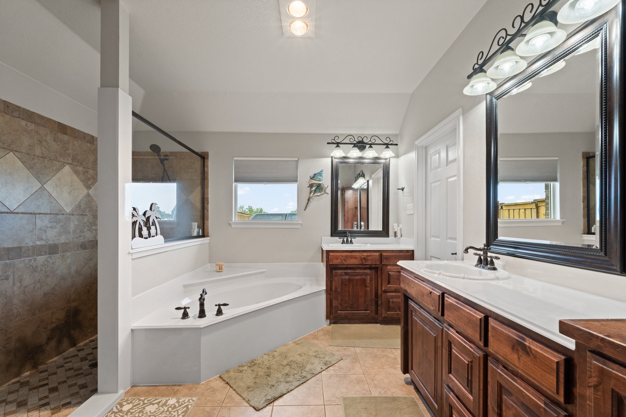 8121 Apollo Drive Joshua TX 76058