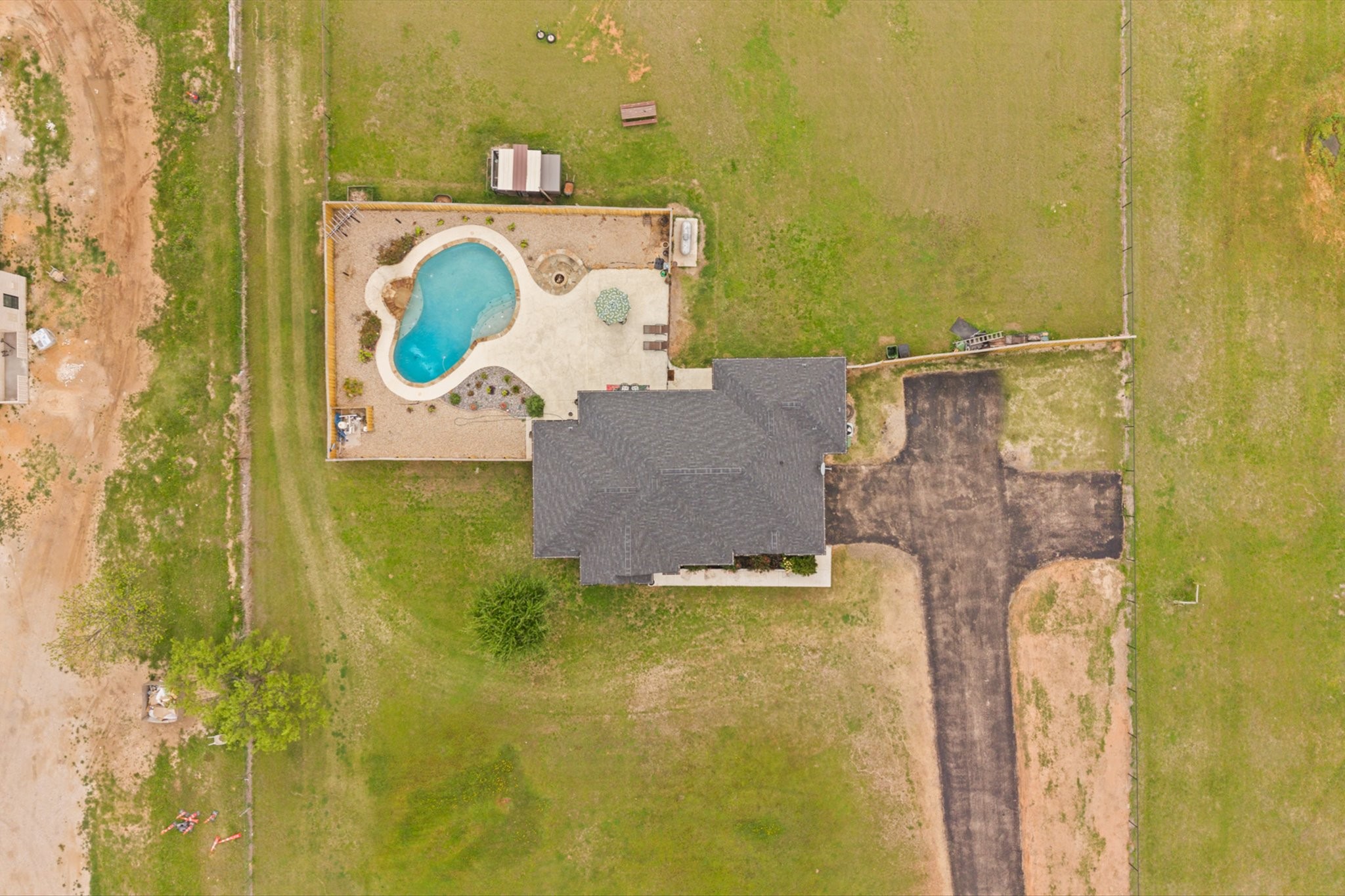 8121 Apollo Drive Joshua TX 76058