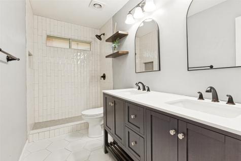 7305 Silverthorn Drive Rowlett TX 75089