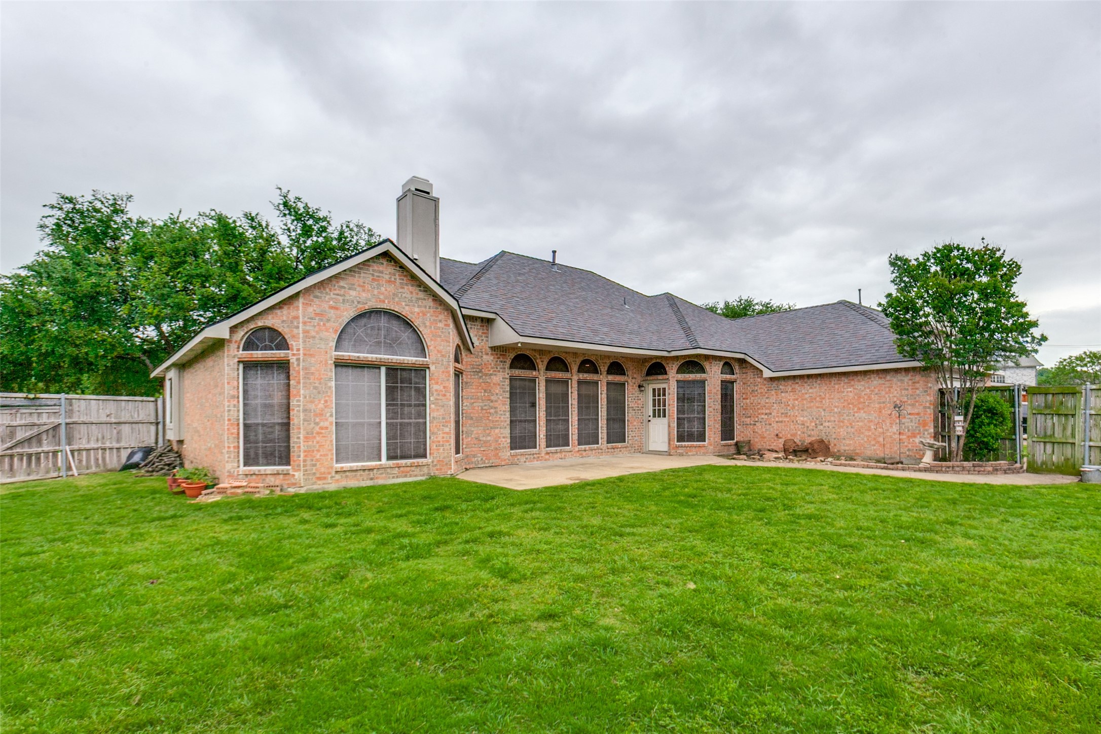 7305 Silverthorn Drive Rowlett TX 75089