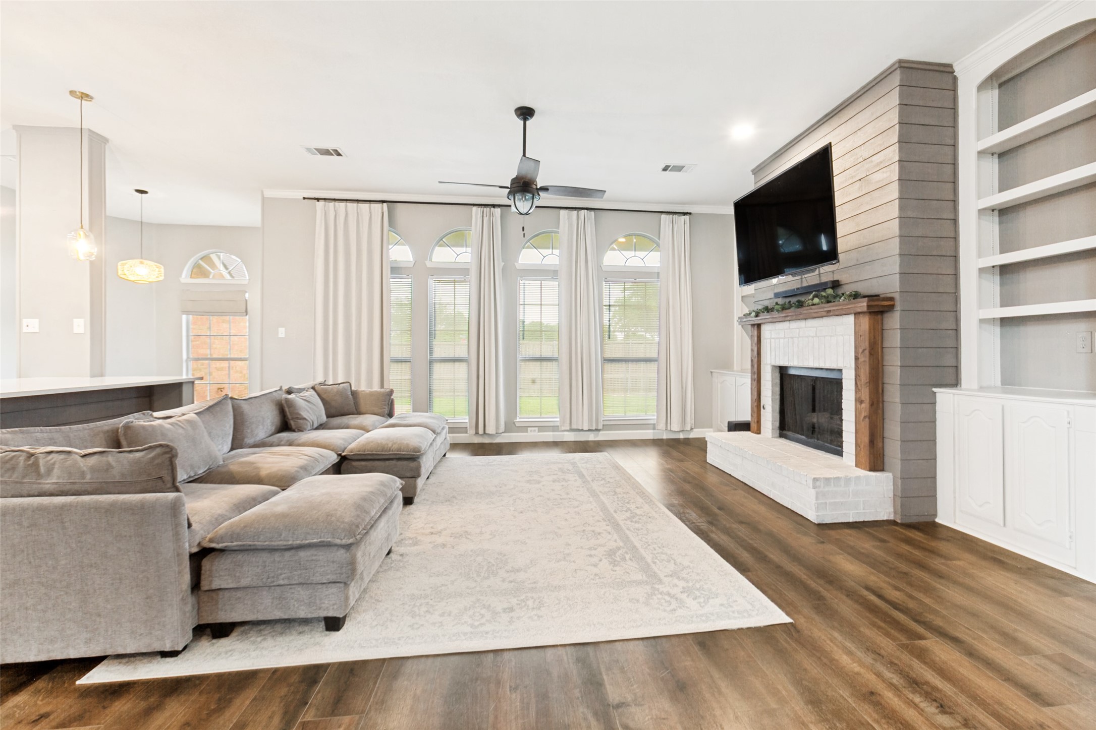 7305 Silverthorn Drive Rowlett TX 75089