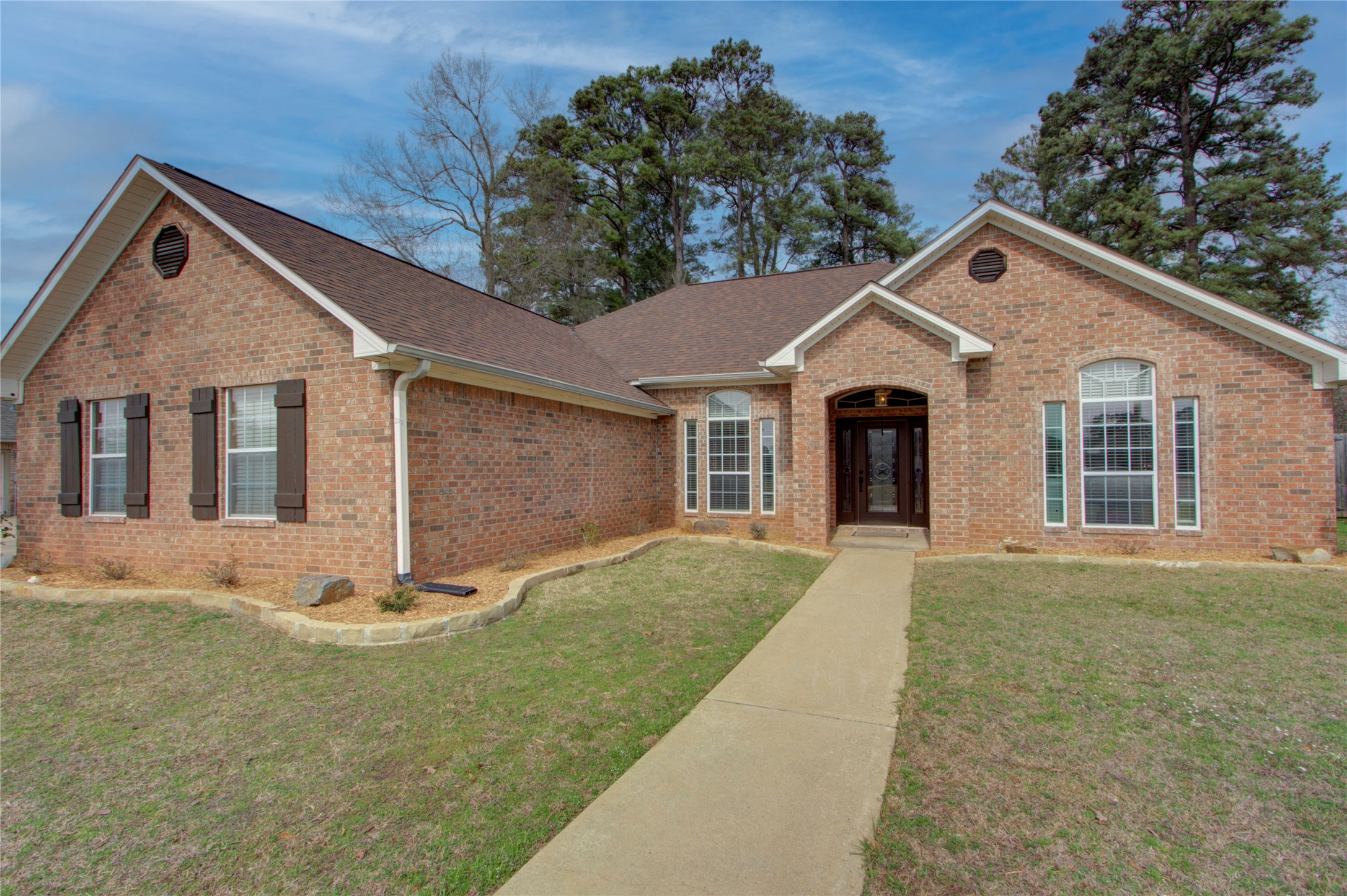122 Corley Circle Wake Village TX 75501