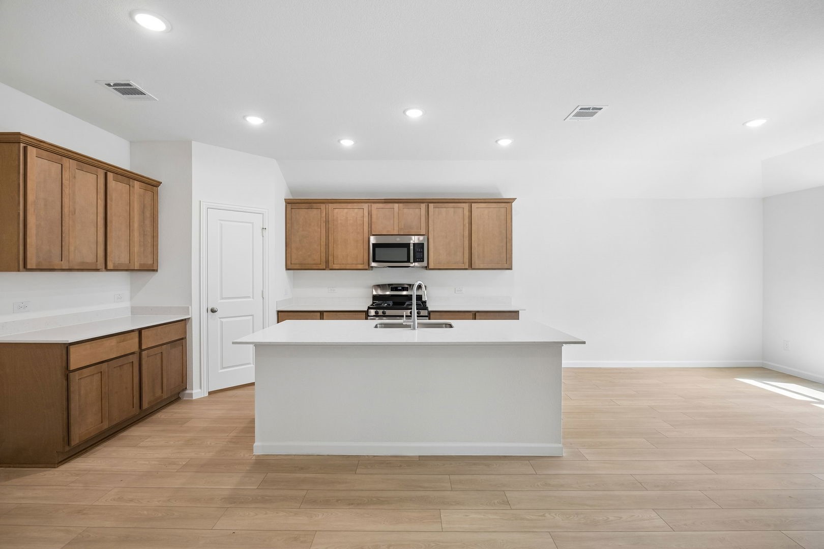 3892 Rose Hill Court Denison TX 75020