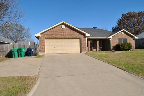 3916 Yellowstone Place Denton TX 76209