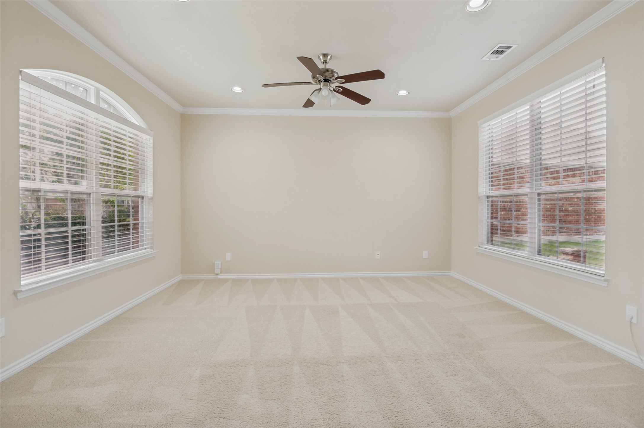 5996 Clearwater Drive The Colony TX 75056