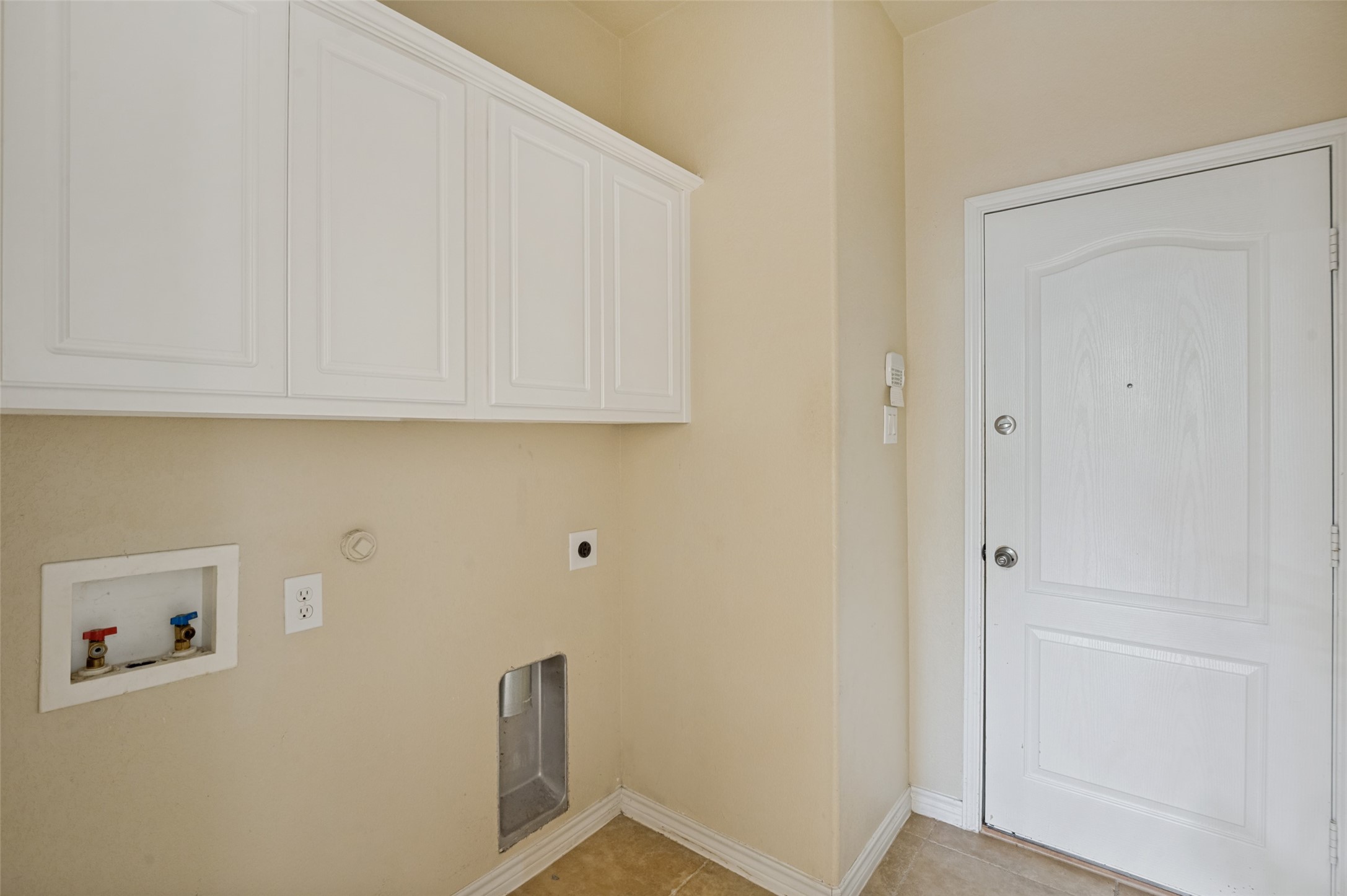 5996 Clearwater Drive The Colony TX 75056