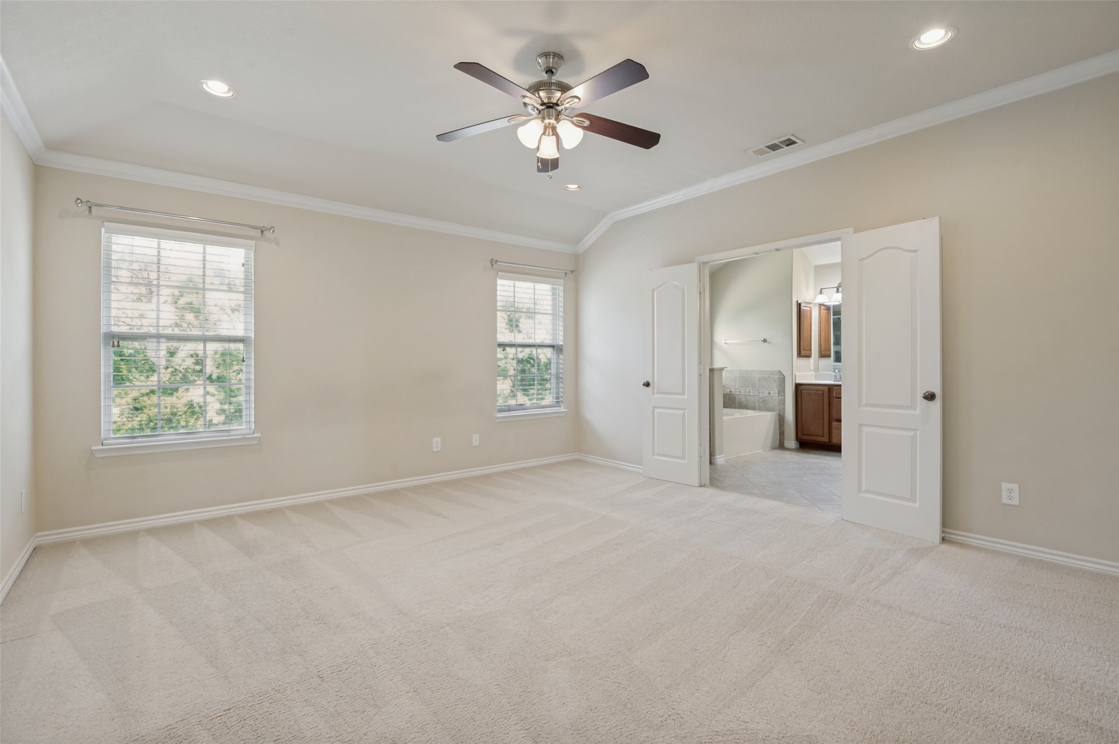 5996 Clearwater Drive The Colony TX 75056