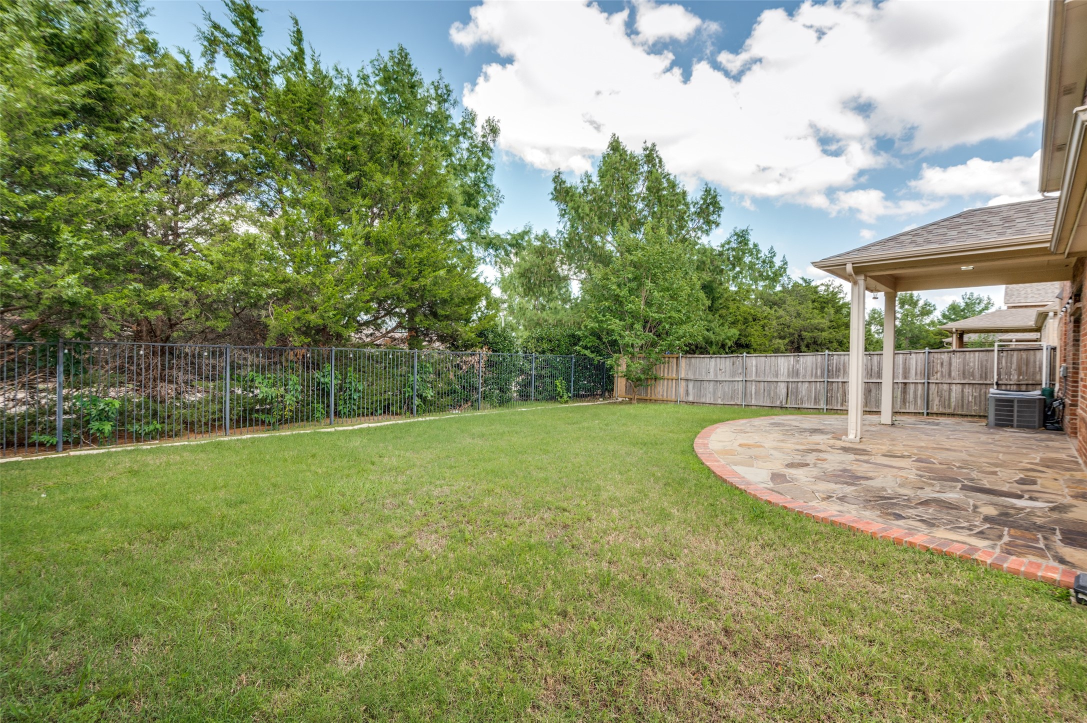 5996 Clearwater Drive The Colony TX 75056