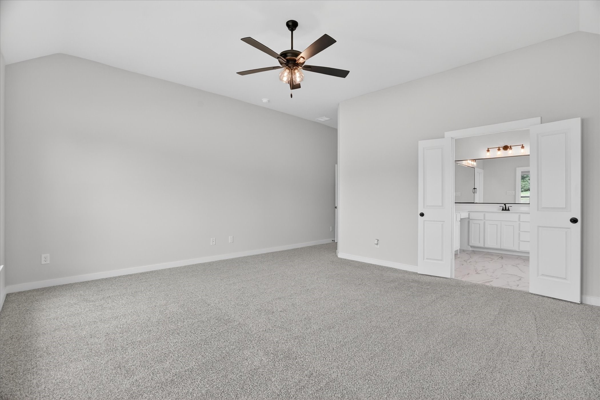 317 Skeen Peak Springtown TX 76082