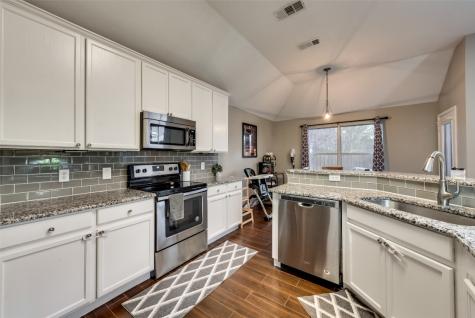 1025 Ponderosa Ridge Little Elm TX 75068