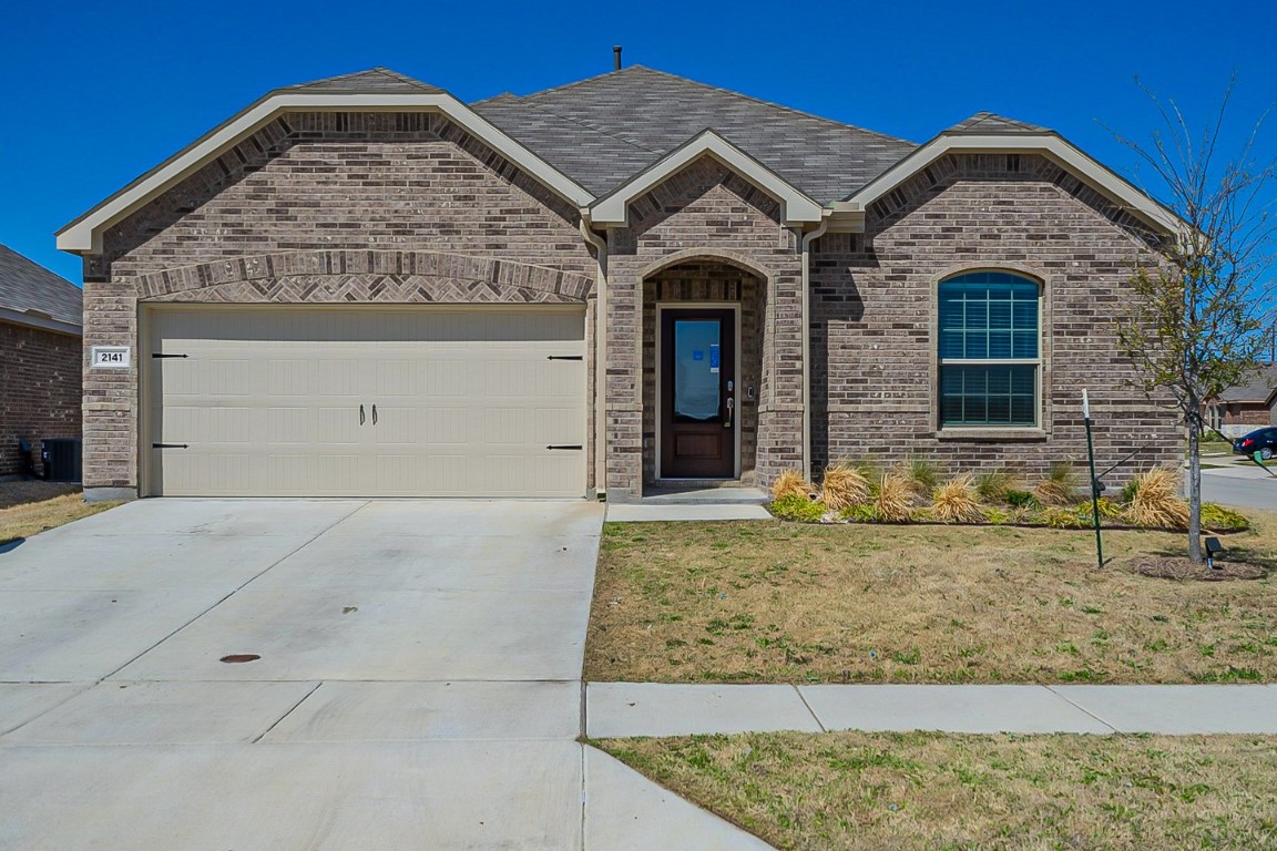 2141 Strongbark Drive Royse City TX 75189