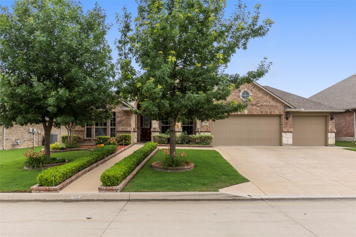 2717 Los Gatos Lane Fort Worth TX 76131