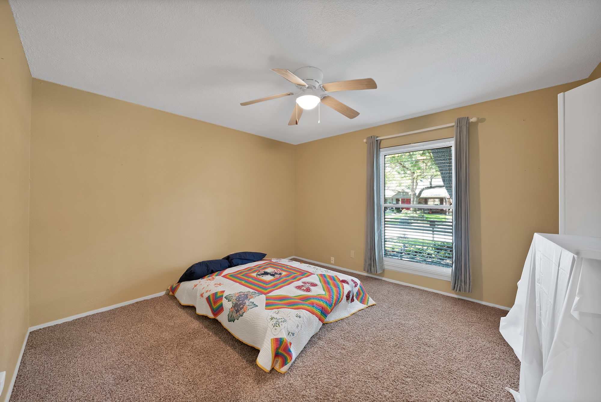 4605 Bayberry Lane Garland TX 75043
