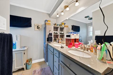 4605 Bayberry Lane Garland TX 75043