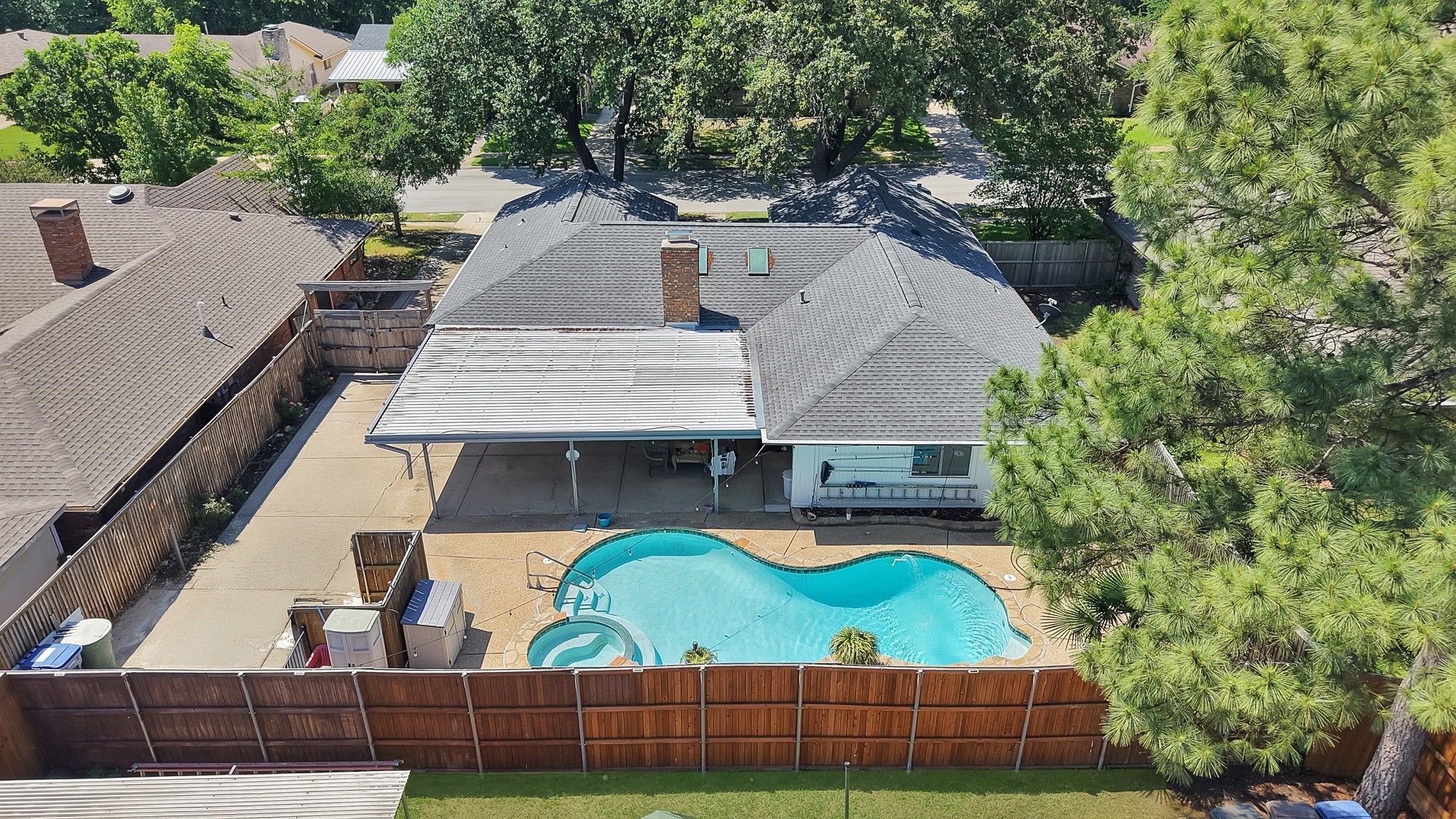 4605 Bayberry Lane Garland TX 75043