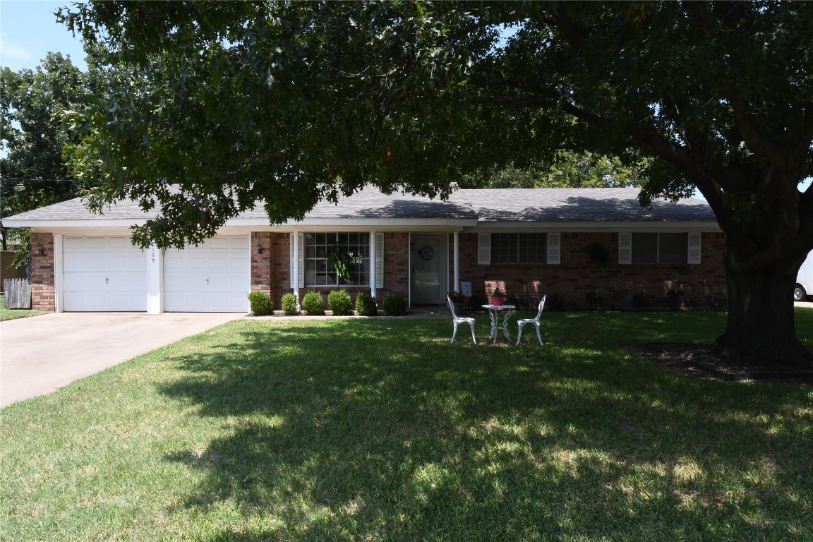8109 Newman Drive North Richland Hills TX 76180