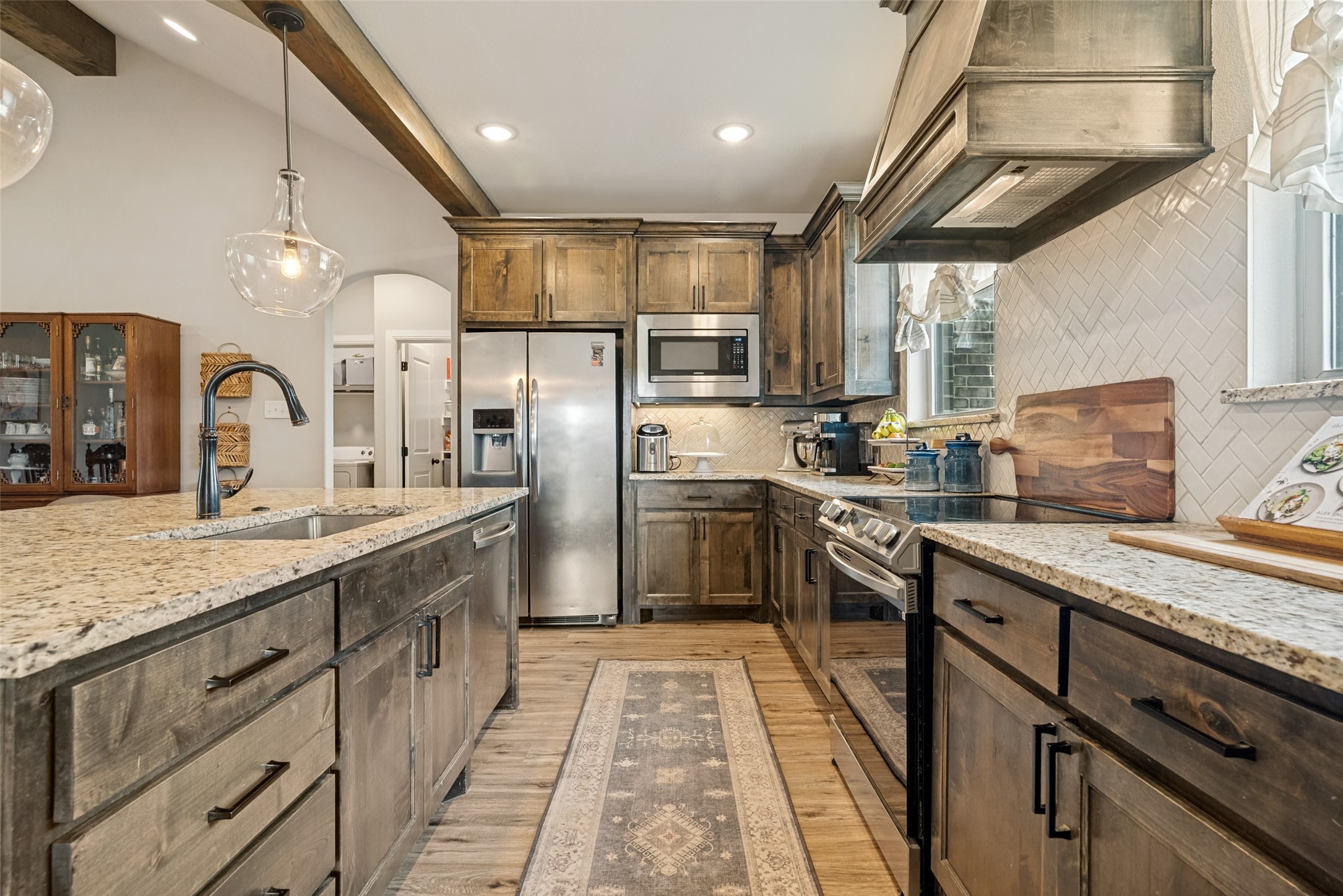 409 Oak Meadow Lane Weatherford TX 76085
