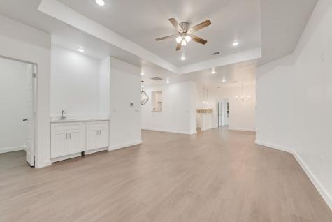 2706 Lenway Street Dallas TX 75215