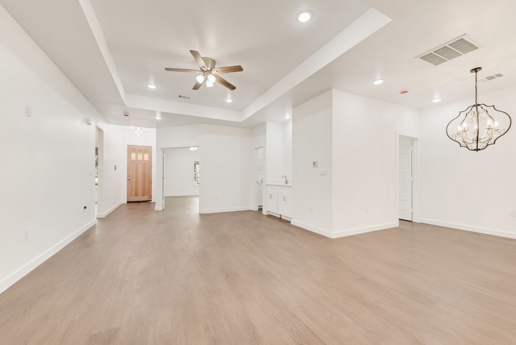 2706 Lenway Street Dallas TX 75215