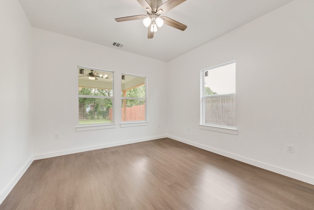 2706 Lenway Street Dallas TX 75215