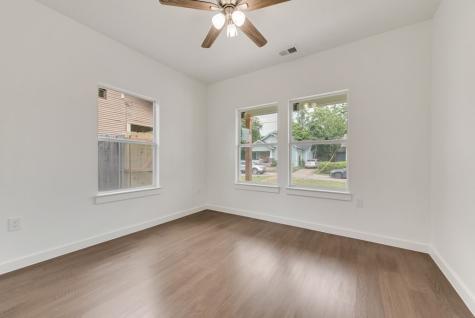 2706 Lenway Street Dallas TX 75215