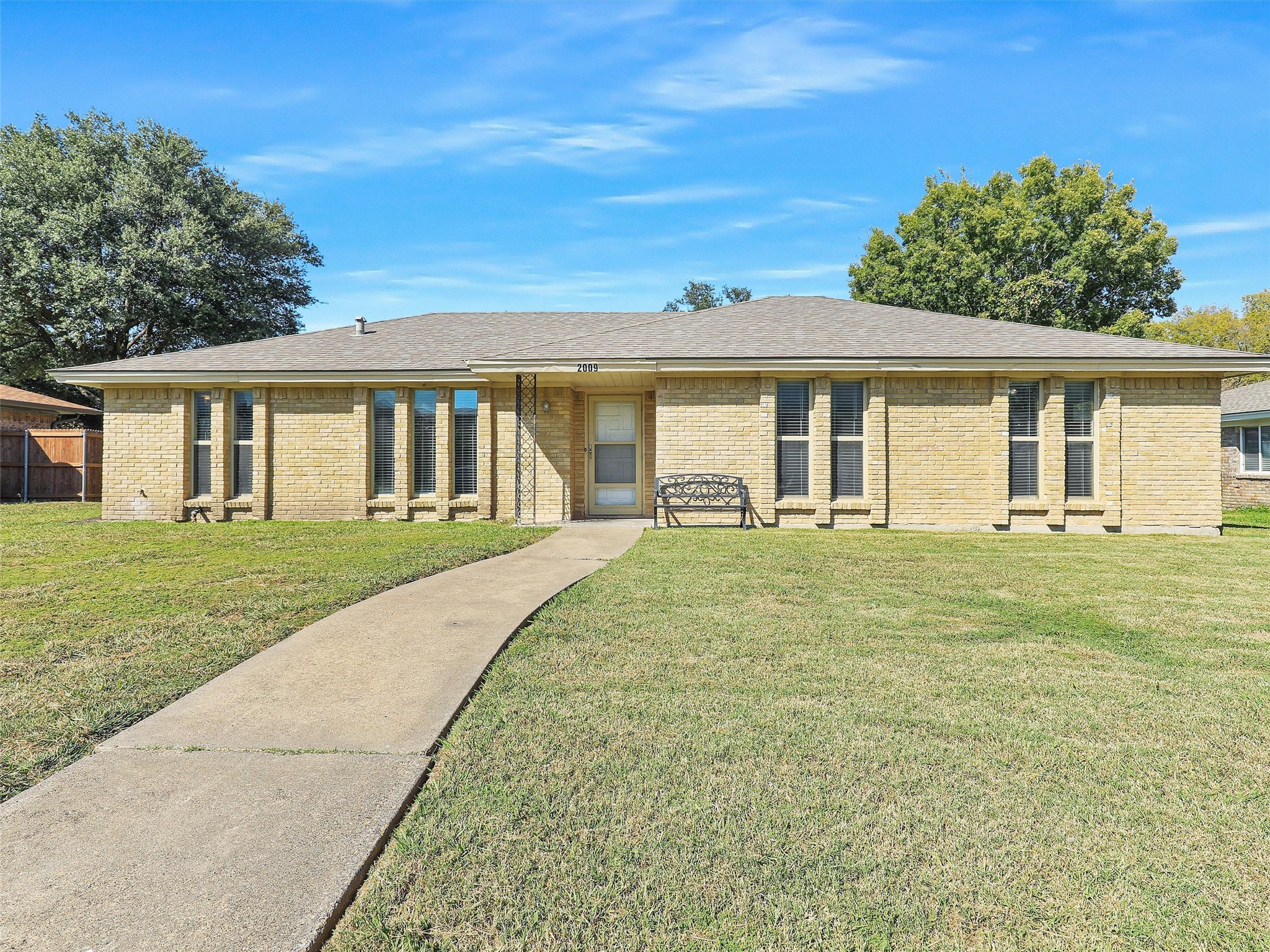 2009 Westlake Drive Plano TX 75075