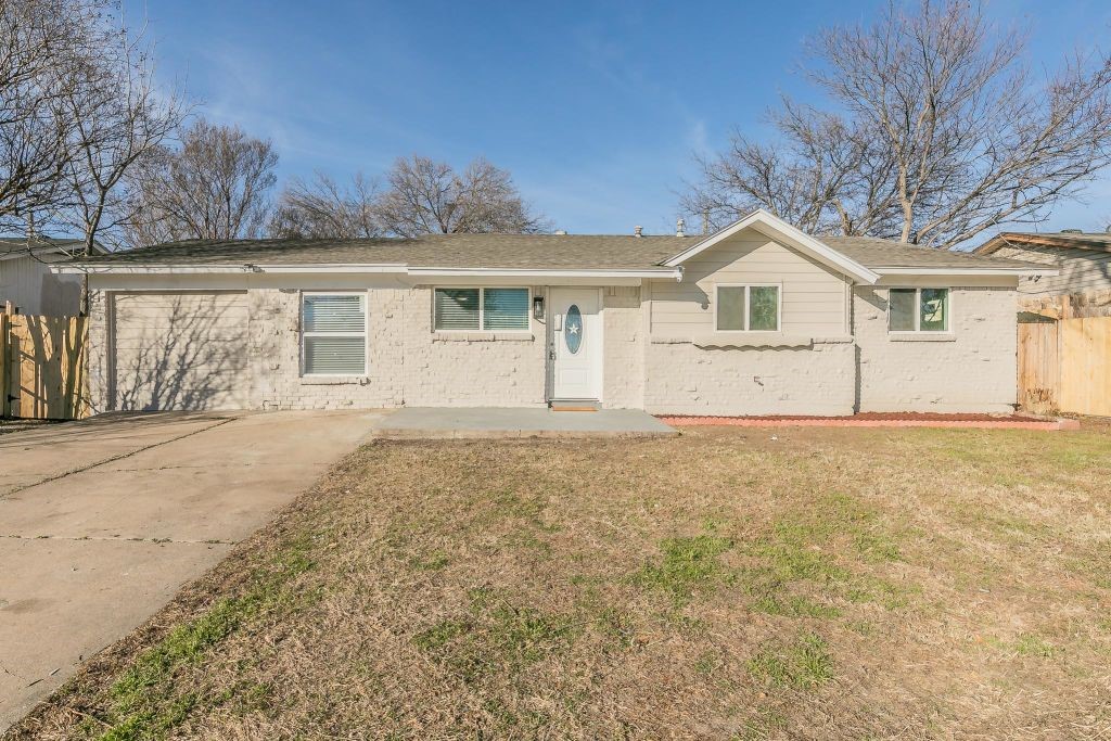 4413 Gary Drive Haltom City TX 76117