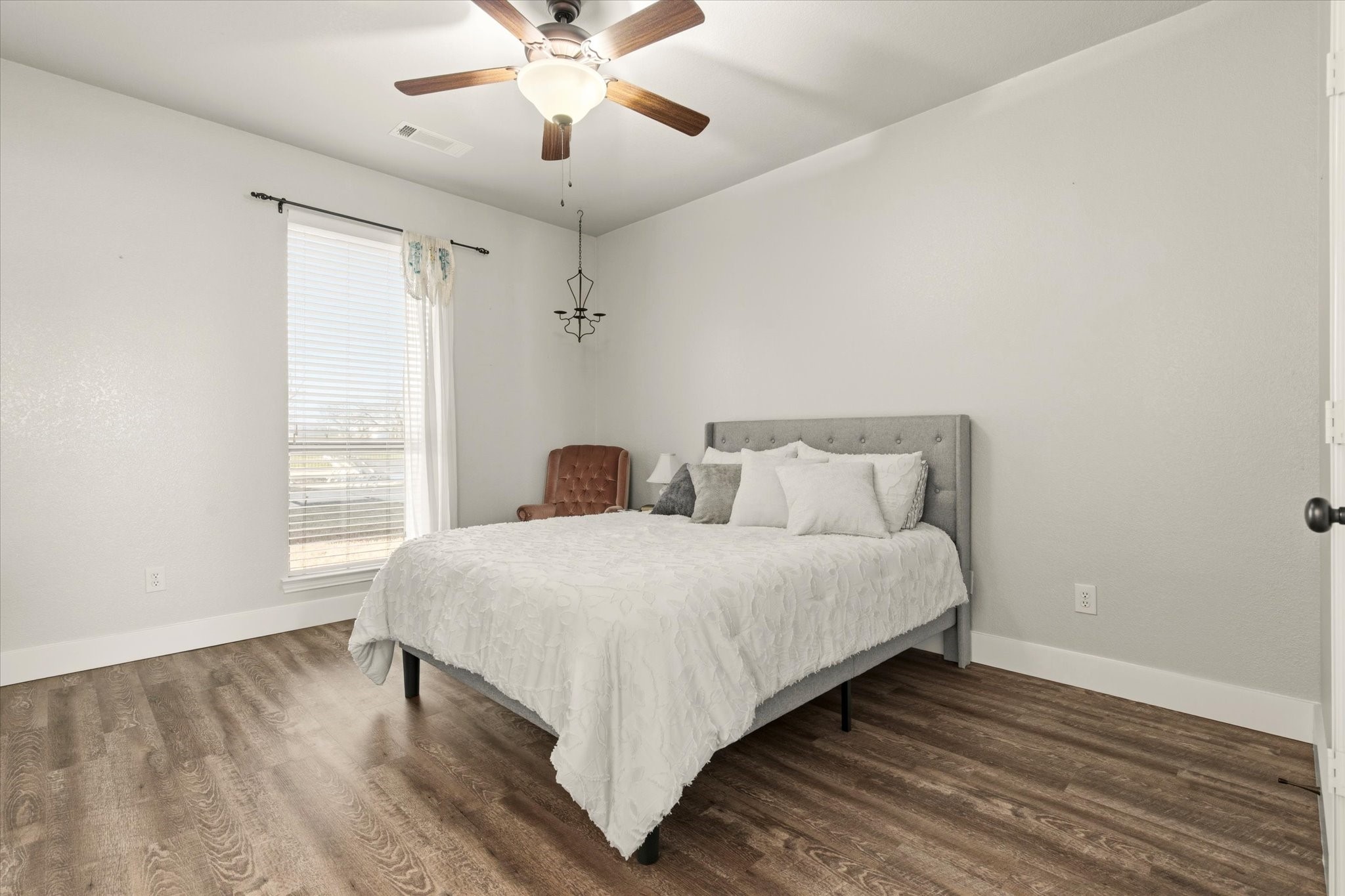 7710 Fall Creek Road Terrell TX 75160