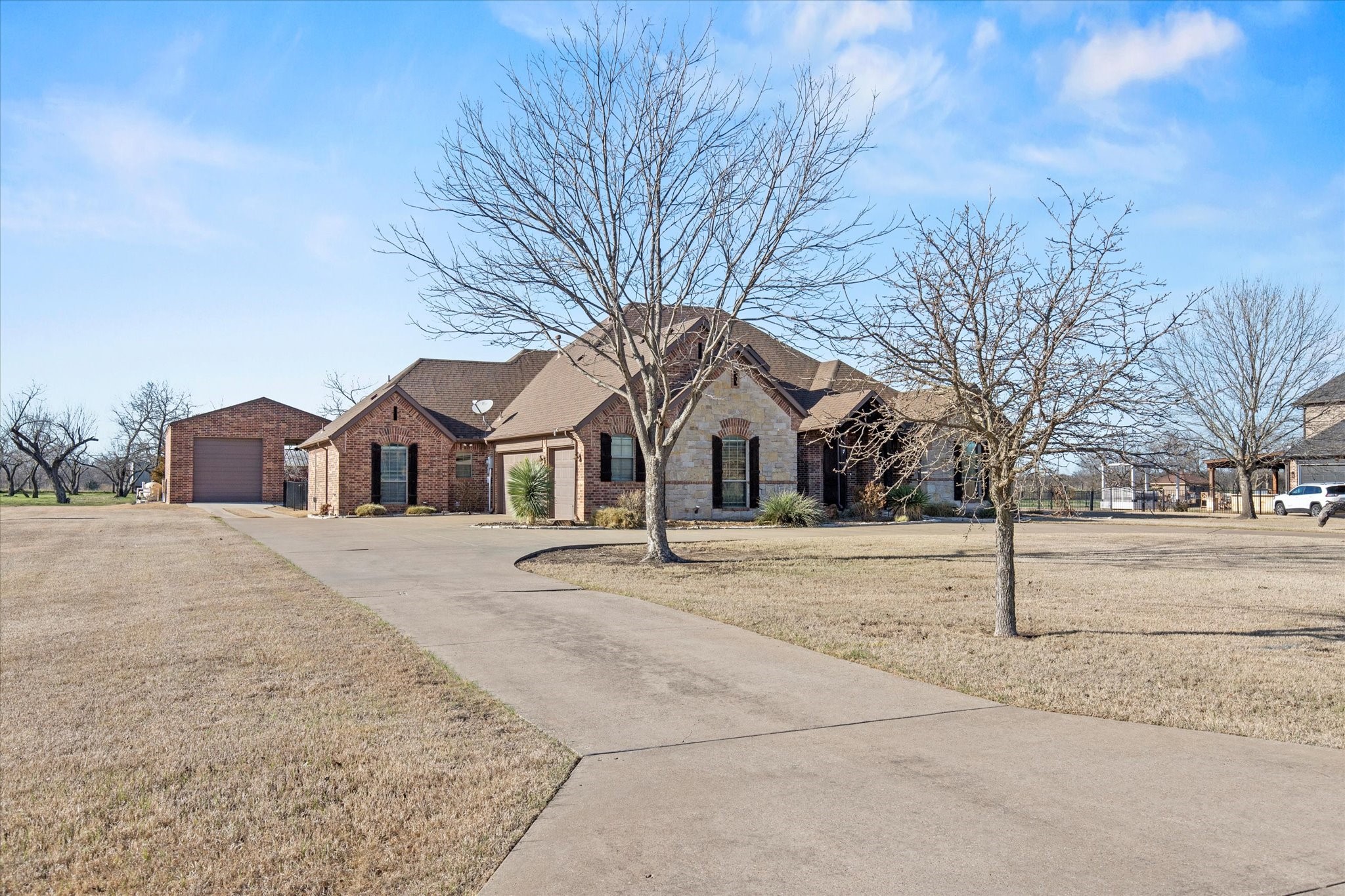 7710 Fall Creek Road Terrell TX 75160