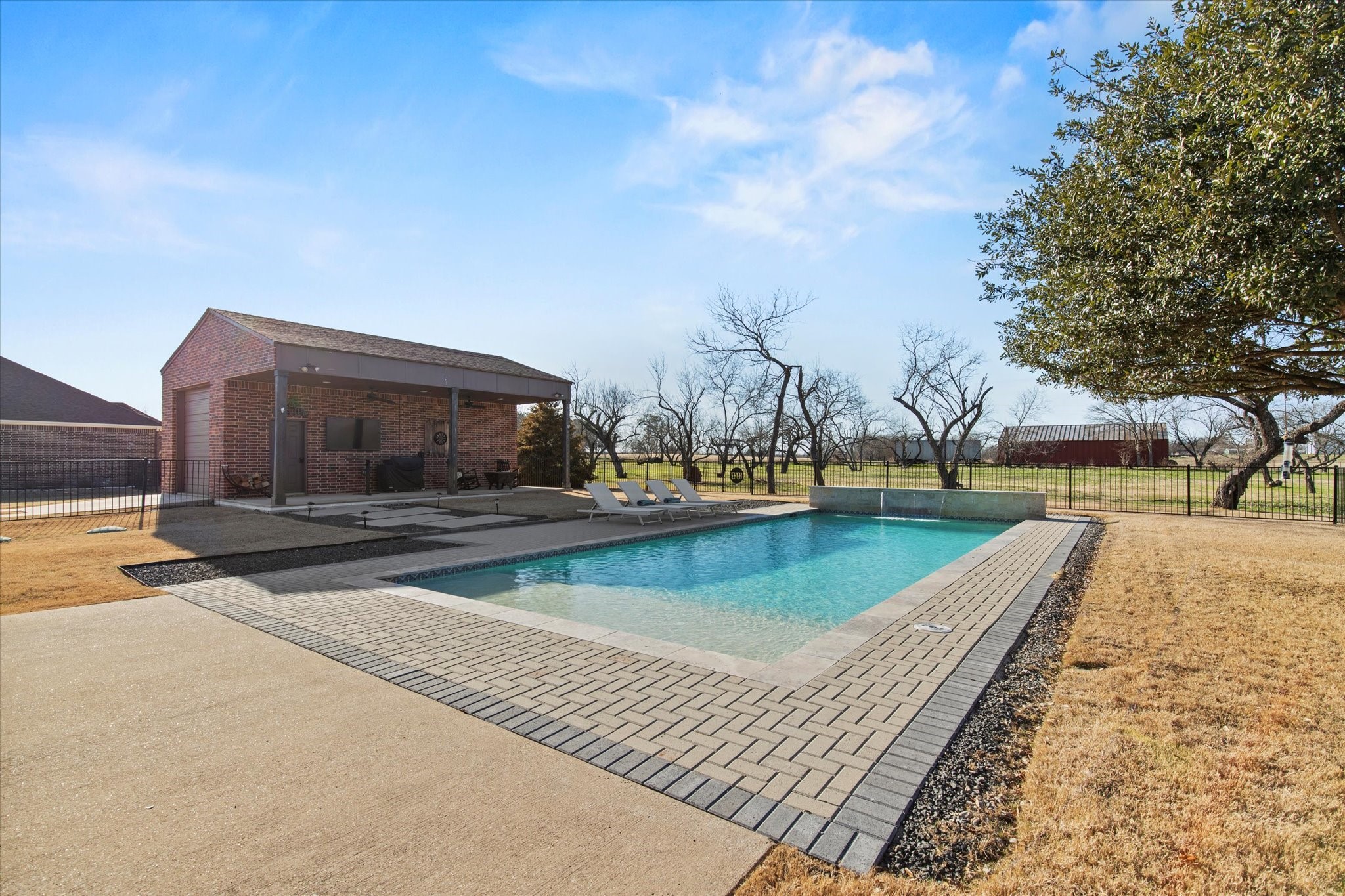 7710 Fall Creek Road Terrell TX 75160